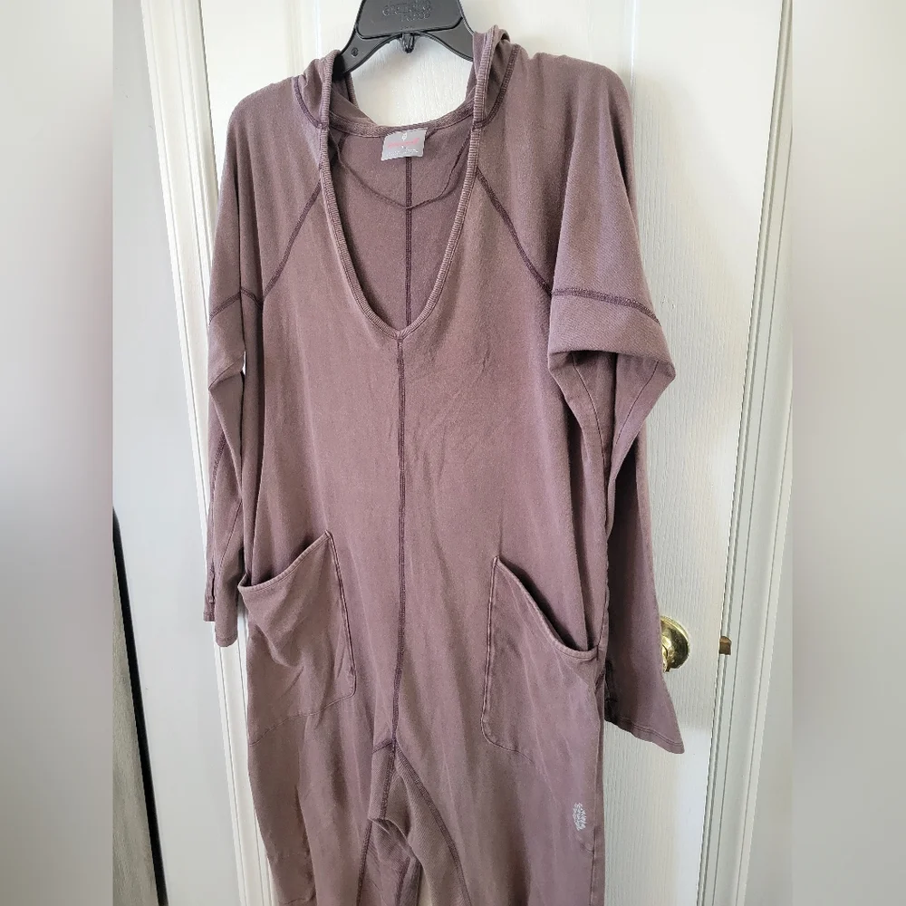 Free People FP Movement Hot Shot Long Sleeve Romper Dark Espresso Brown Small - Picture 6 of 14